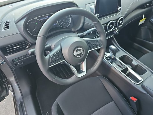 New 2025 Nissan Sentra SV image 6