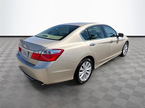 Used 2014 Honda Accord EX image 7