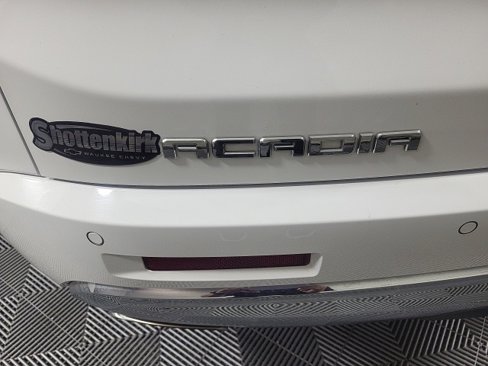 Used 2019 GMC Acadia Denali image 10
