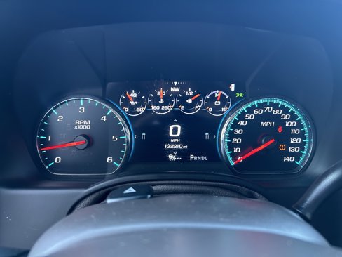 Used 2017 GMC Yukon XL Denali w/ Open Road Package image 10