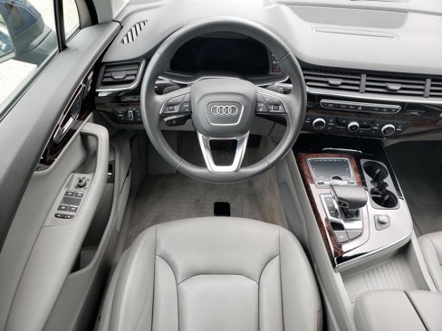 Used 2018 Audi Q7 3.0T Premium Plus w/ Premium Plus Package image 14