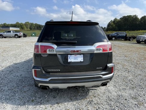 Used 2017 GMC Terrain Denali image 4