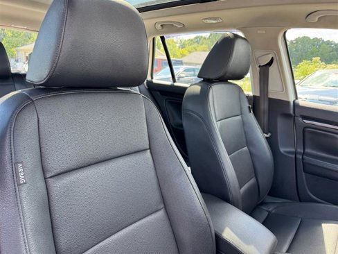 Used 2013 Volkswagen Jetta TDI image 32