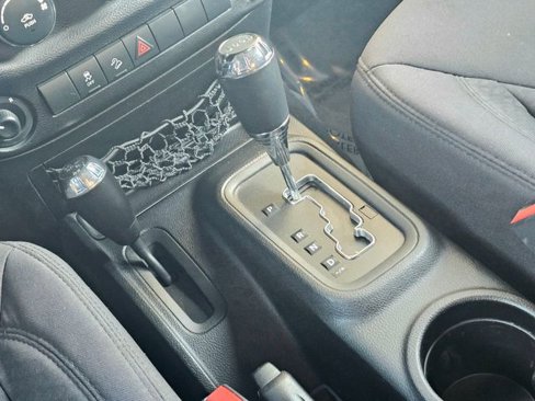 Used 2013 Jeep Wrangler Sport image 34