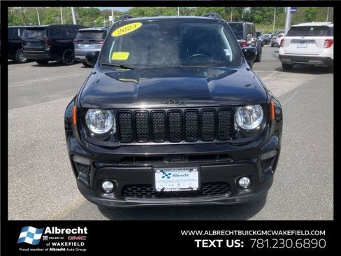 Used 2023 Jeep Renegade Altitude w/ Convenience Group I image 2