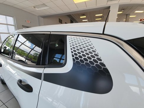 New 2025 Jeep Compass Sport w/ Mopar Graphics Package image 19