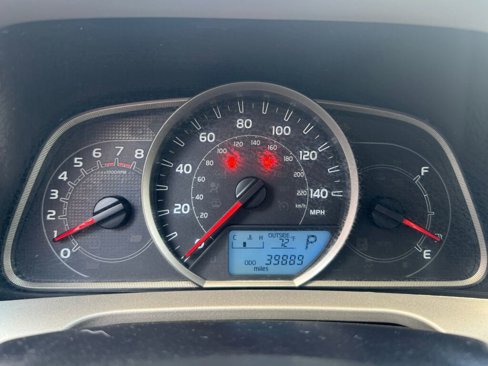 Used 2015 Toyota RAV4 XLE image 26