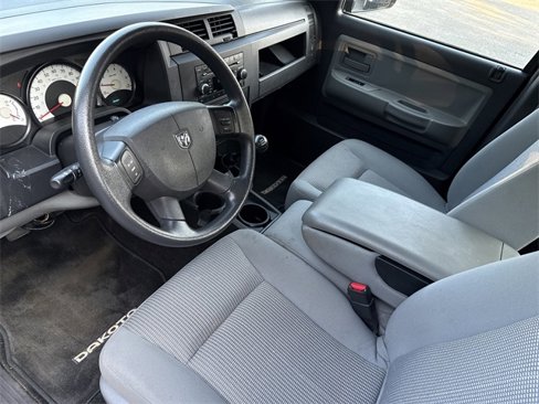 Used 2008 Dodge Dakota SXT w/ Extra Security Group image 4