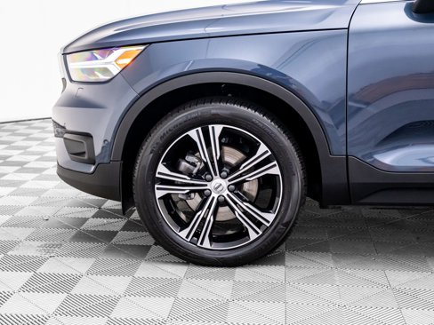 Used 2022 Volvo XC40 T5 Inscription w/ Advanced Package image 33
