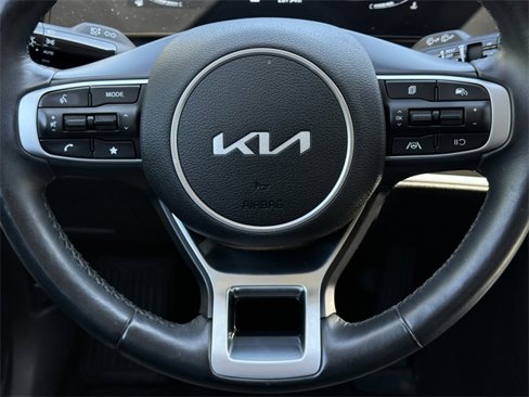 Used 2023 Kia Sportage EX image 29