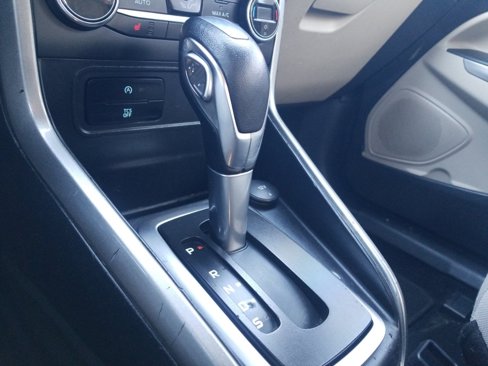 Used 2020 Ford EcoSport SE image 14