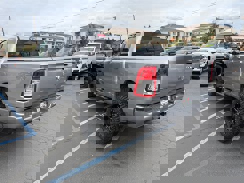Used 2019 RAM 1500 Big Horn image 4