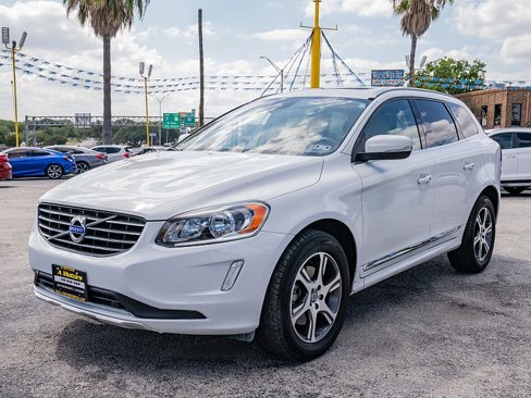 Used 2015 Volvo XC60 T6 image 9