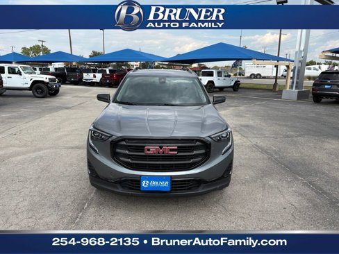 Used 2020 GMC Terrain SLE w/ Driver Convenience Package image 2