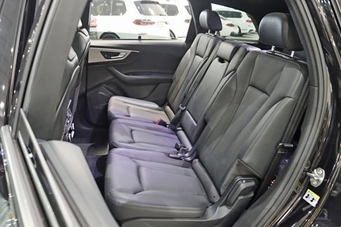 Used 2019 Audi Q7 2.0T Premium Plus w/ Premium Plus Package image 31