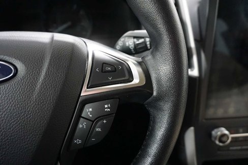 Used 2023 Ford Edge SEL image 21