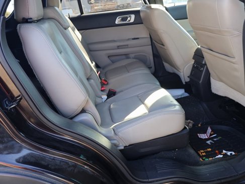 Used 2014 Ford Explorer XLT w/ Equipment Group 202A image 8