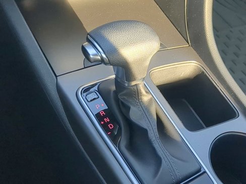 Used 2020 Kia Optima S image 31