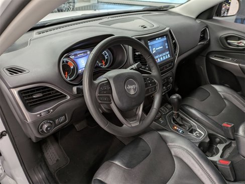Used 2022 Jeep Cherokee Latitude Lux w/ Sun & Sound Group image 11