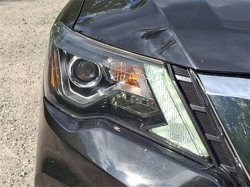 Certified 2020 Nissan Pathfinder SV image 27
