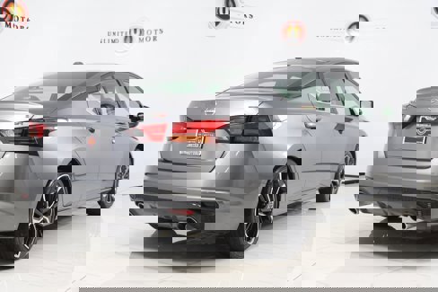 Used 2023 Nissan Altima 2.5 SR image 3