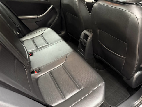 Used 2014 Volkswagen Jetta SE image 20