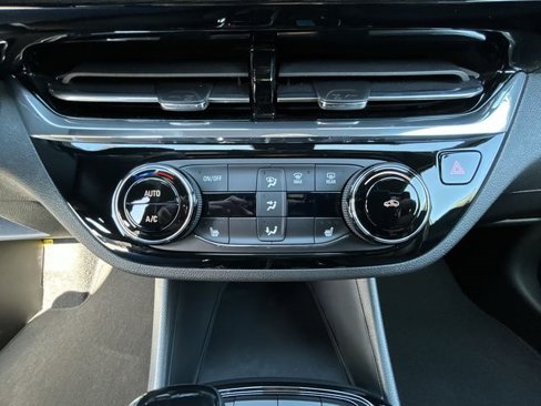 New 2025 Buick Envista Sport Touring w/ Convenience I Package image 11