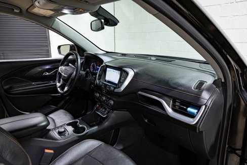 Used 2021 GMC Terrain SLT image 25