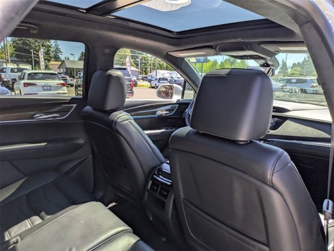 Used 2017 Cadillac XT5 Platinum image 35