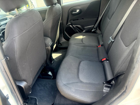 Used 2020 Jeep Renegade Sport w/ UConnect 7.0 Group image 10