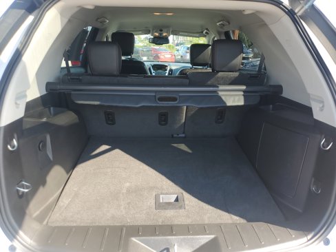 Used 2017 Chevrolet Equinox Premier w/ Enhanced Convenience Package image 8
