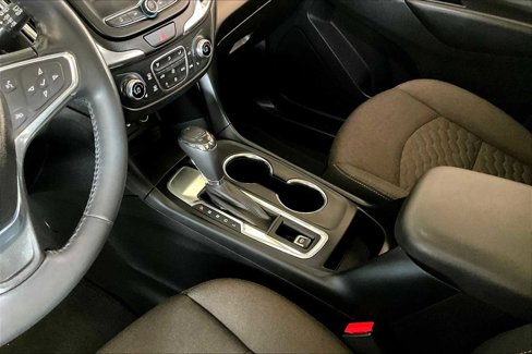 Used 2019 Chevrolet Equinox LT image 16