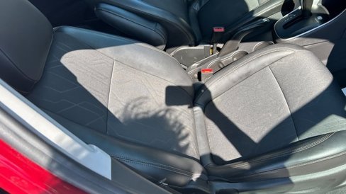 Used 2019 Chevrolet Trax LT w/ LT Convenience Package image 40