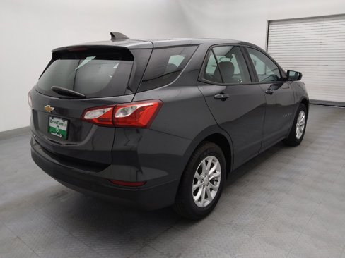 Used 2019 Chevrolet Equinox LS image 9