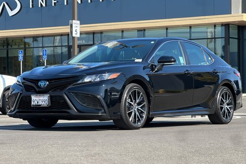 Used 2022 Toyota Camry SE image 8