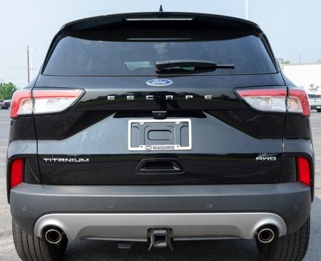 Used 2021 Ford Escape Titanium w/ Titanium Elite Package image 7