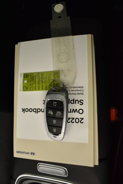 Used 2022 Hyundai Santa Fe SEL w/ Convenience + Premium Package image 19