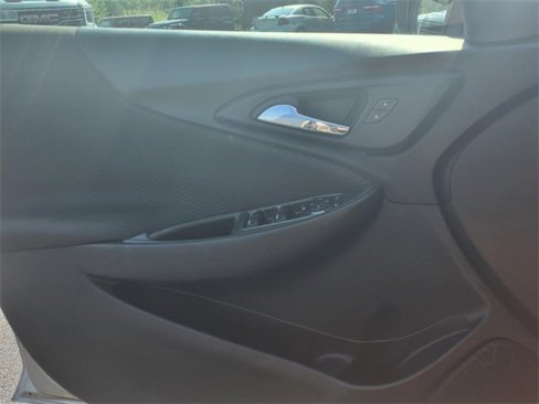 Used 2022 Chevrolet Malibu LT image 20