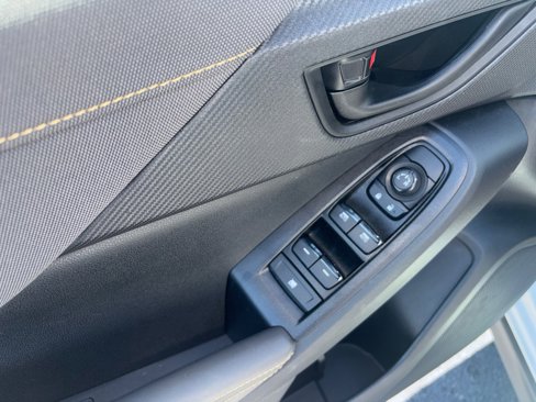Certified 2025 Subaru Crosstrek 2.5i Sport image 11