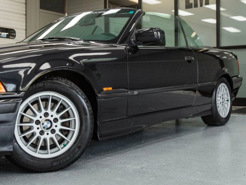 Used 1997 BMW 328i Convertible image 15
