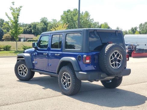 Used 2020 Jeep Wrangler Unlimited Sport S image 3