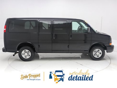 Used 2015 Chevrolet Express 2500 LS image 2