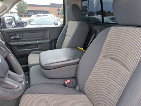 Used 2011 RAM 1500 Express image 13