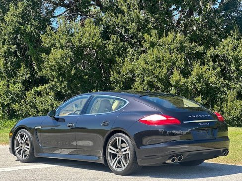 Used 2013 Porsche Panamera S image 3
