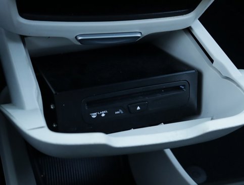 Used 2017 Chrysler Pacifica Touring-L image 16