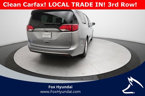 Used 2020 Chrysler Pacifica Limited image 36