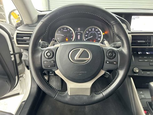 Used 2016 Lexus IS 300 AWD w/ Navigation System Package image 11