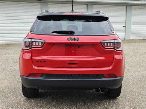 Used 2021 Jeep Compass Latitude image 6