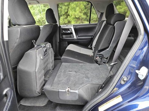 Used 2018 Toyota 4Runner SR5 image 21