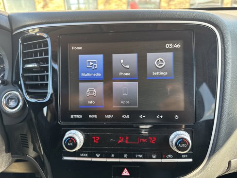 Used 2020 Mitsubishi Outlander SE image 18